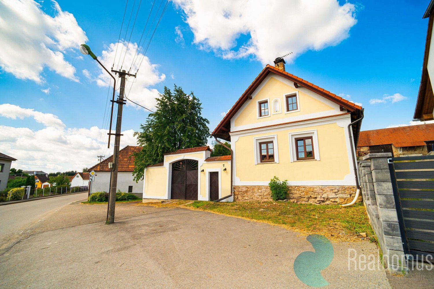 Zemědělské objekty, Miřetice, okres Benešov, Středočeský kraj, 180 m² - 2