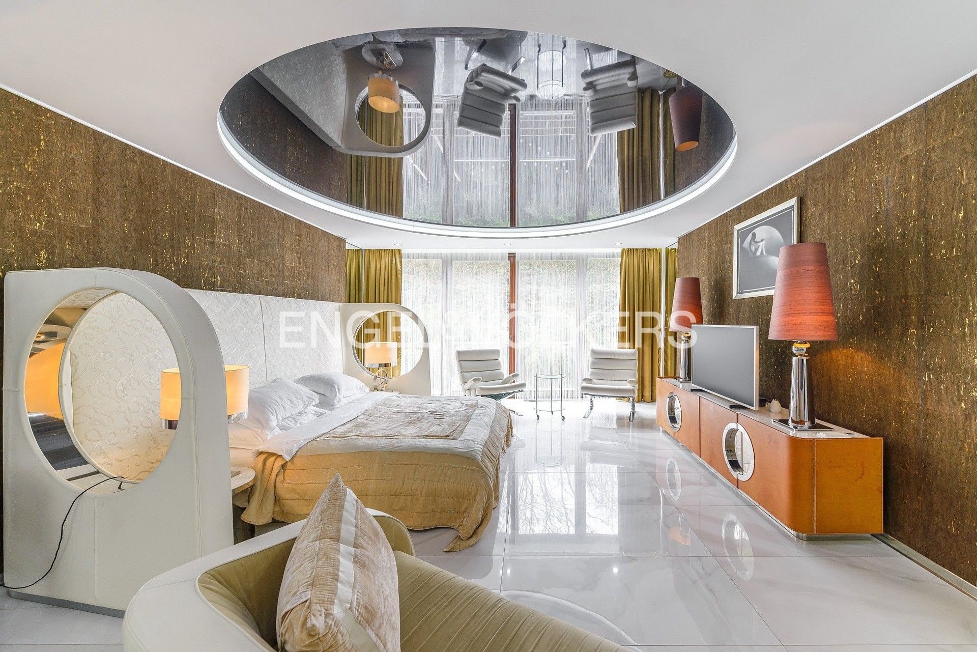 Pronájem byt 1+kk - Mlýnská, Praha, 53 m²