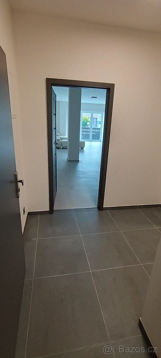 Byty, Kladno, 272 03 - 1