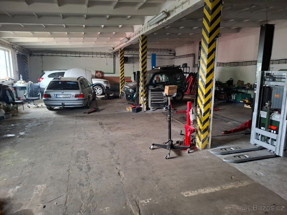 Pronájem garáž - Olomouc, 779 00