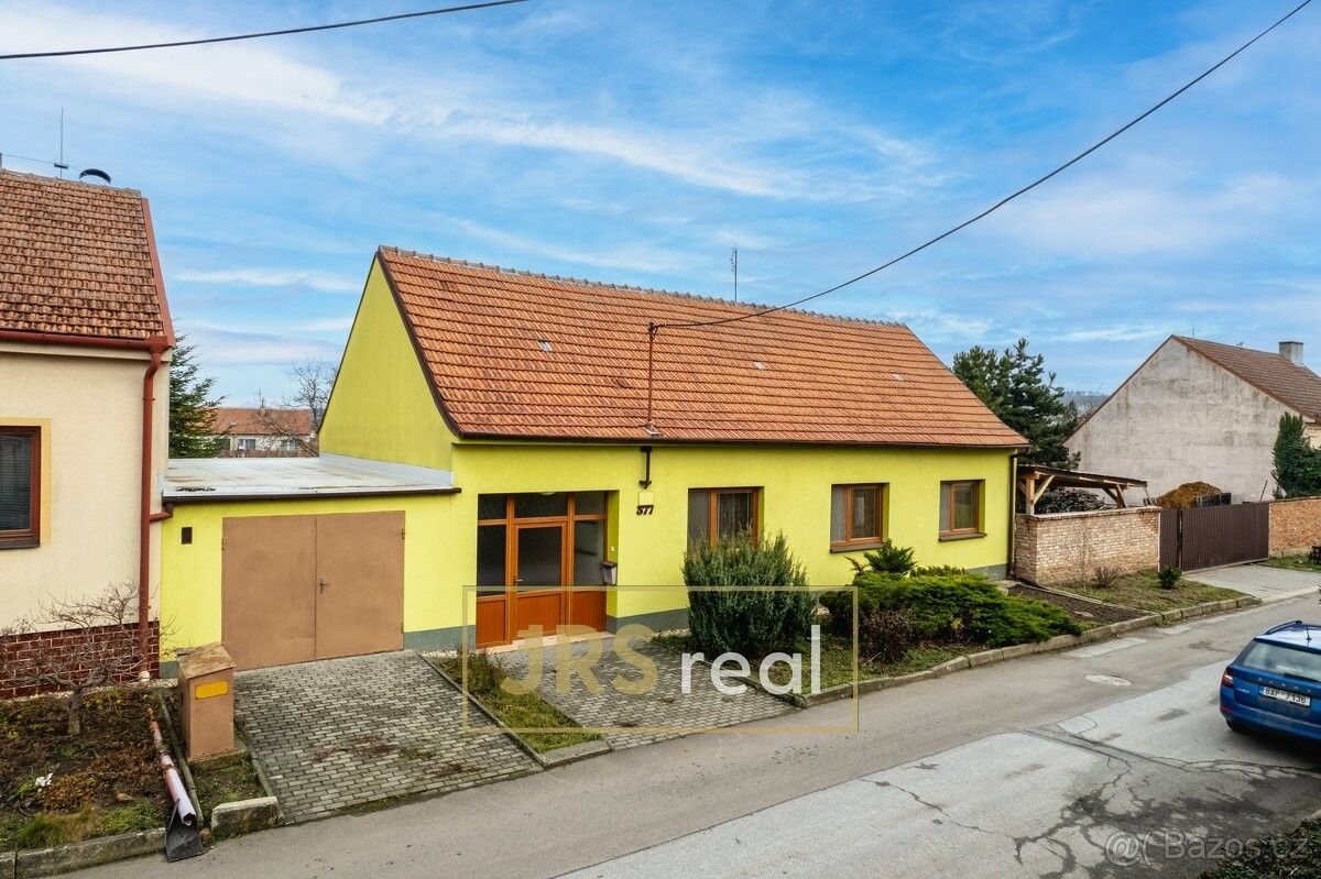 Rodinné domy, Krumvíř, 691 73