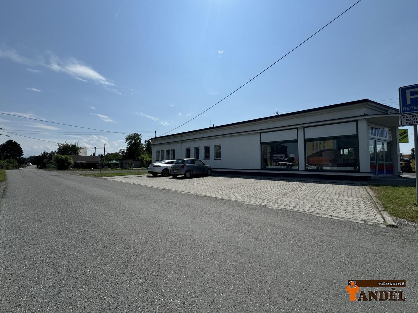 Pronájem kancelář - Budovatelů, Havířov, 13 m²