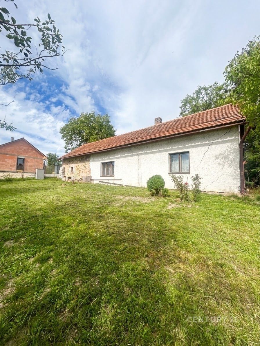 Rodinný dům · 355 m² · Úhřetická Lhota - 2