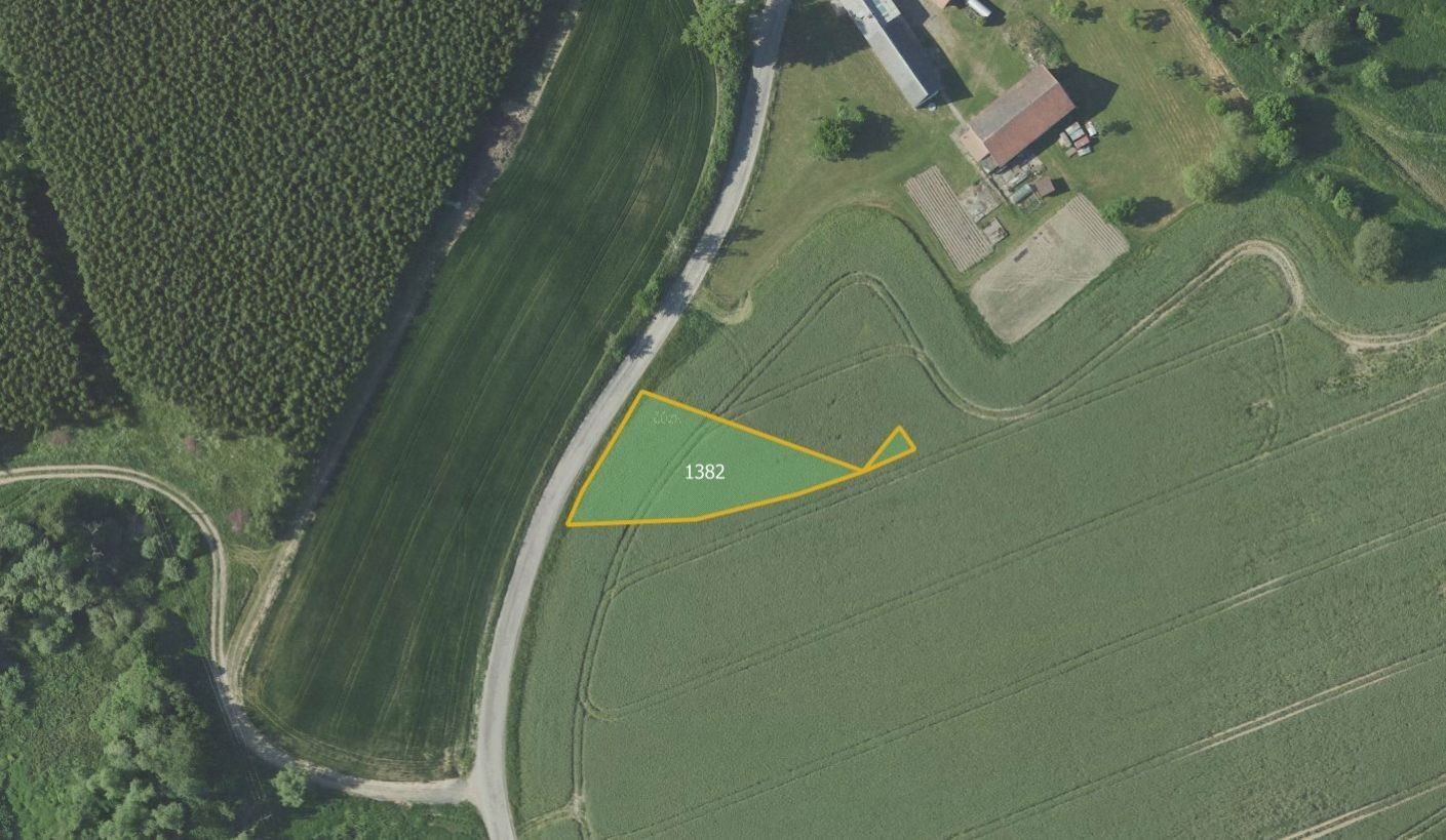 Prodej zemědělský pozemek - Veliš