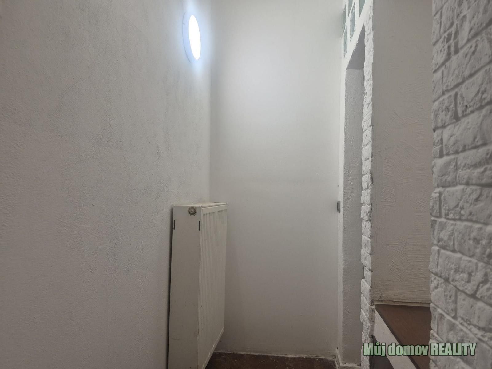 Byt 1+1 · 28 m² · Křižíkova, Praha - 3