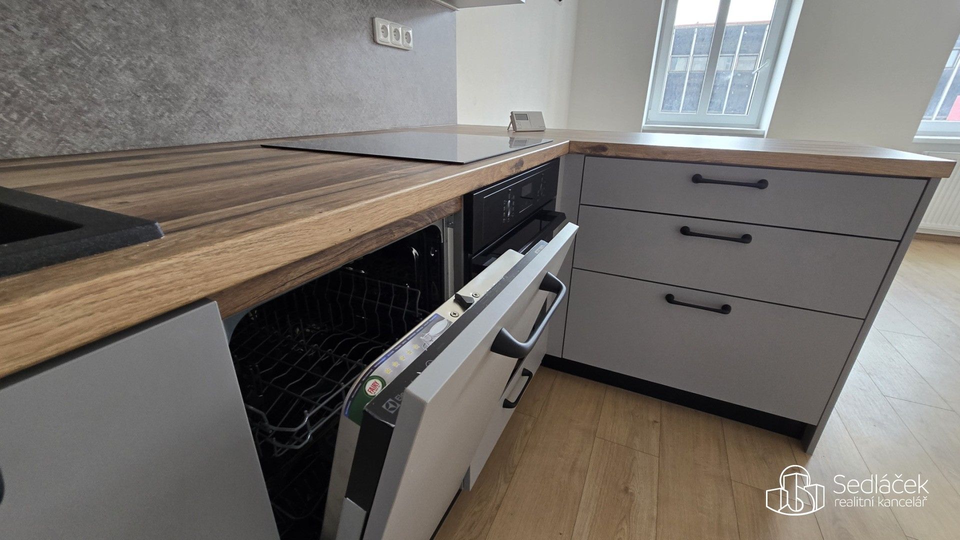 2+kk, Josefa Kajetána Tyla, Sokolov, 48 m² - 2