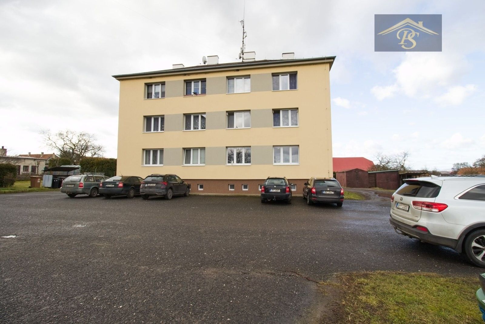 3+1, U Bytovek, Hrobce, 57 m²