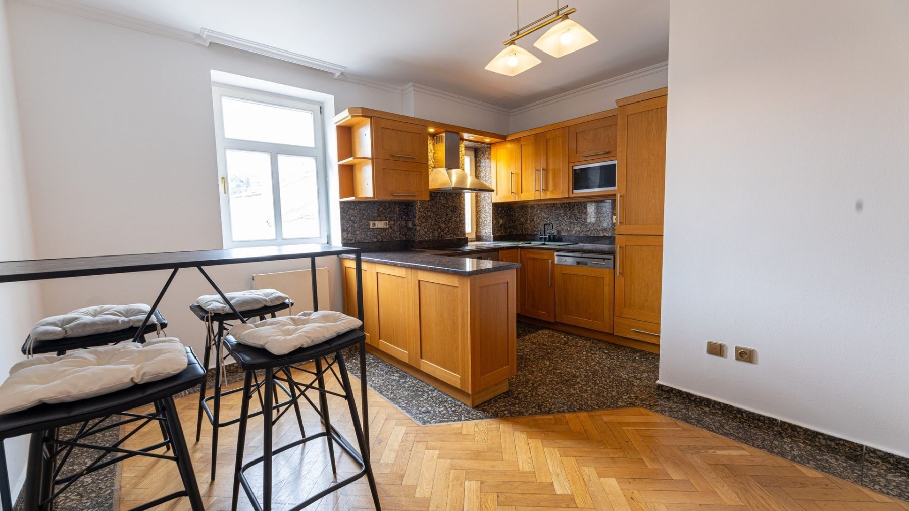 3+1, Tomáškova, Praha - Smíchov, 117 m² - 2