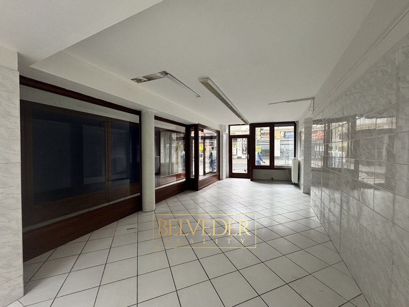 Obchodní prostory, Teplice, Ústecký kraj, 140 m²