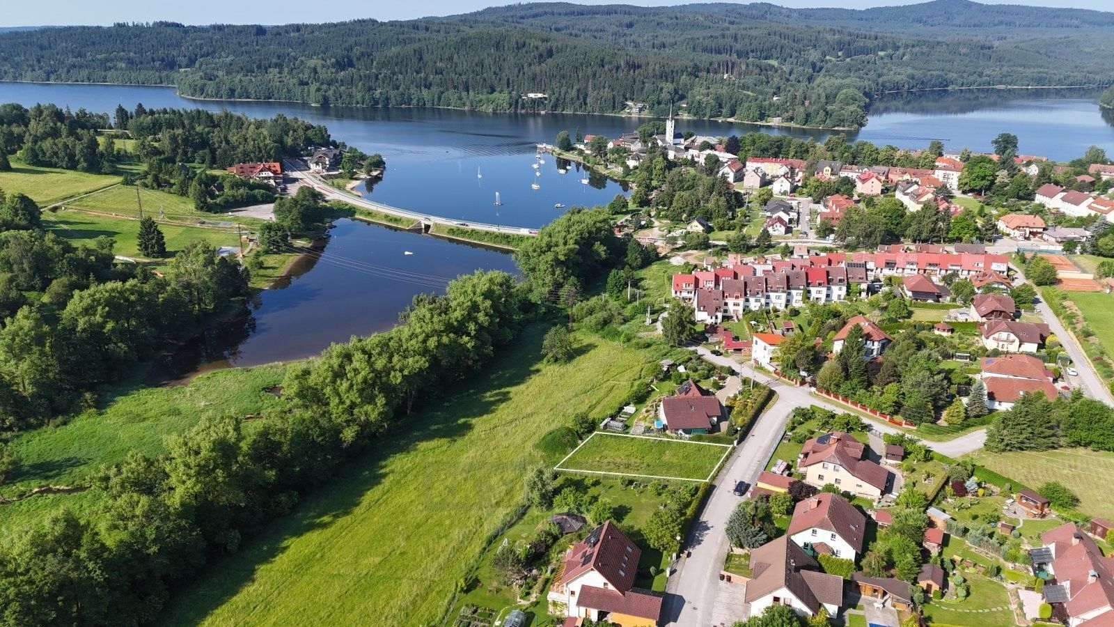 Prodej pozemek pro bydlení - Frymburk, 872 m²