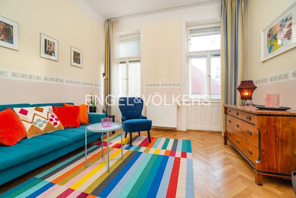 3+kk, V jirchářích, Praha, 90 m²