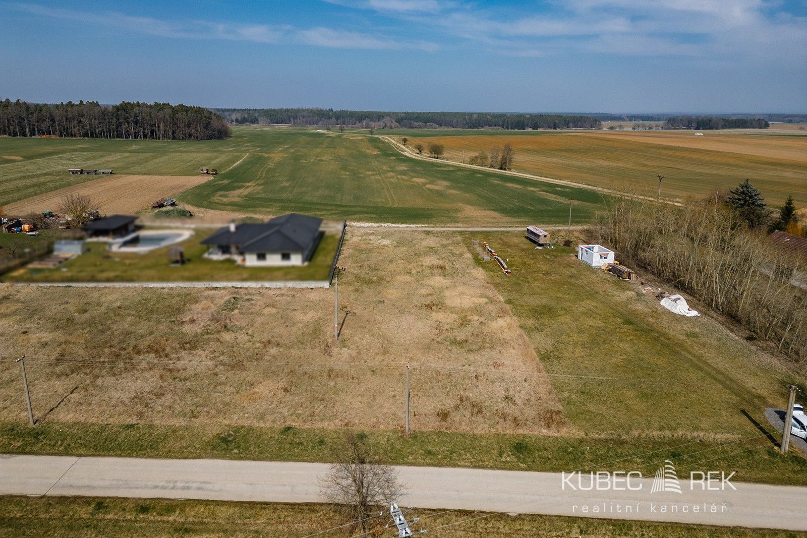 Prodej pozemek pro bydlení - Lišov, 1 m²