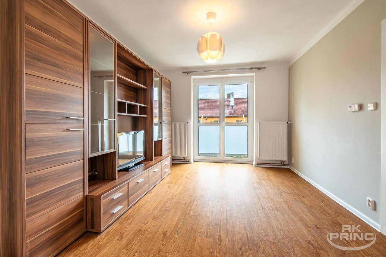 Prodej byt 2+1 - Klíčovská, Praha, 58 m² - 5