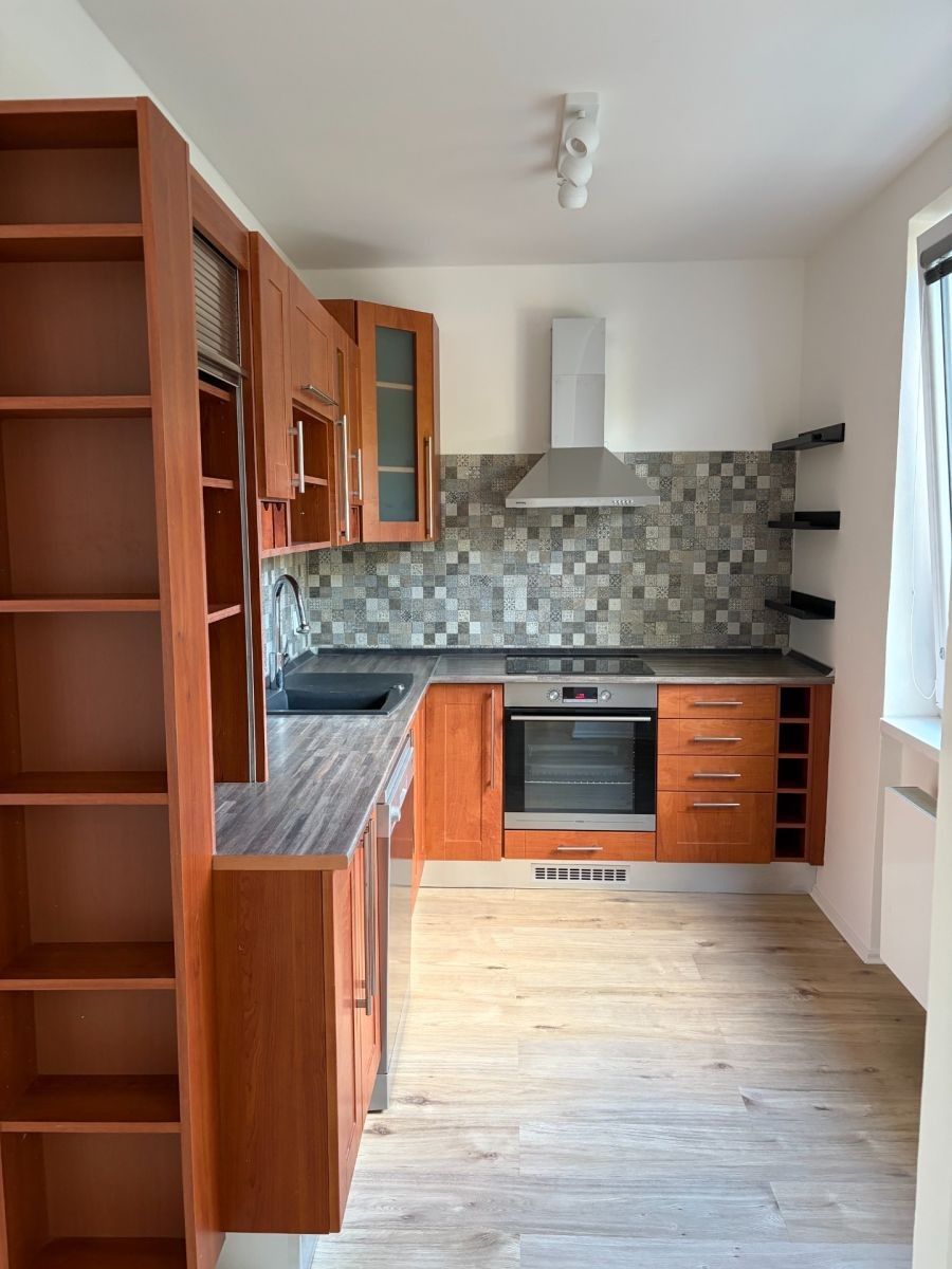 3+kk, Zdíkovská, Praha - Smíchov, 65 m² - 1