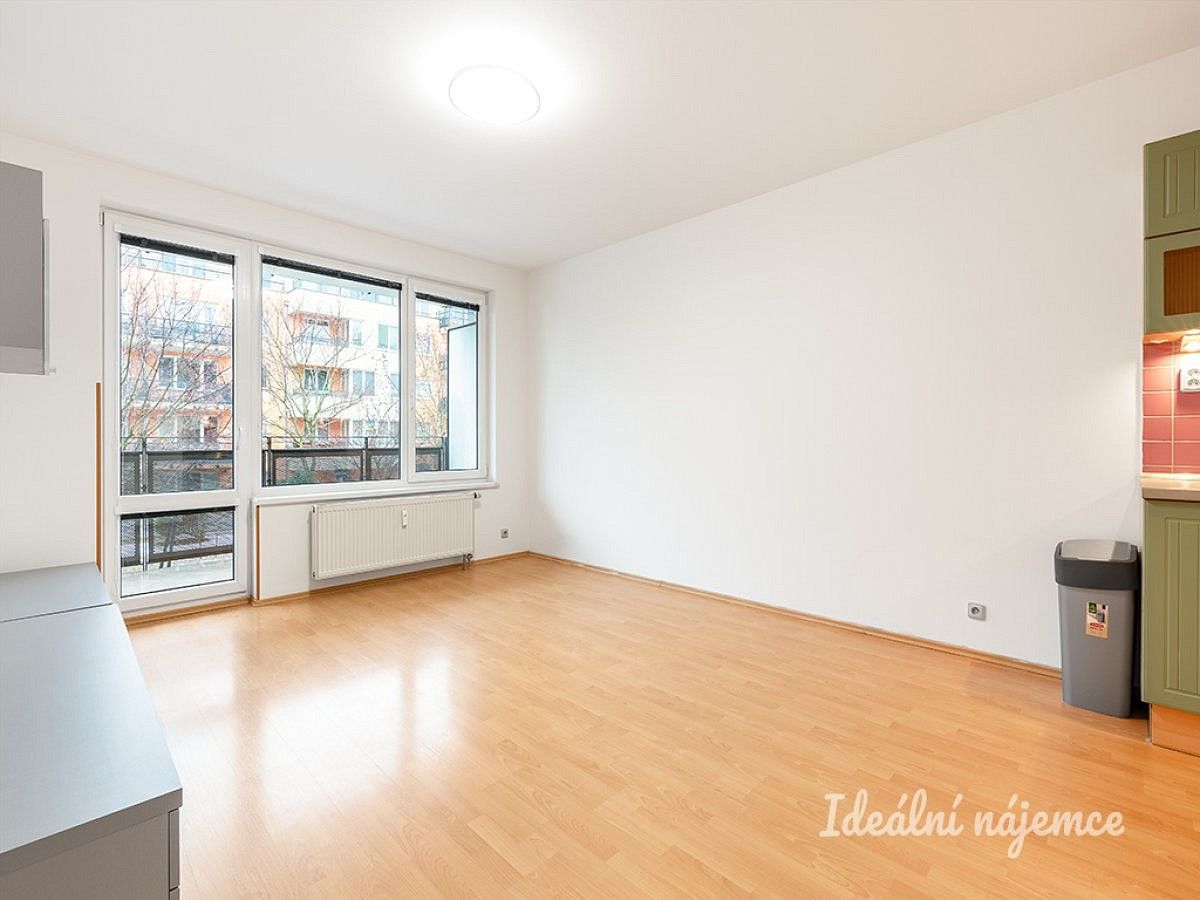 Pronájem byt 2+kk - Kováříkova, Praha 5 - Hlubočepy, 51 m² - 5