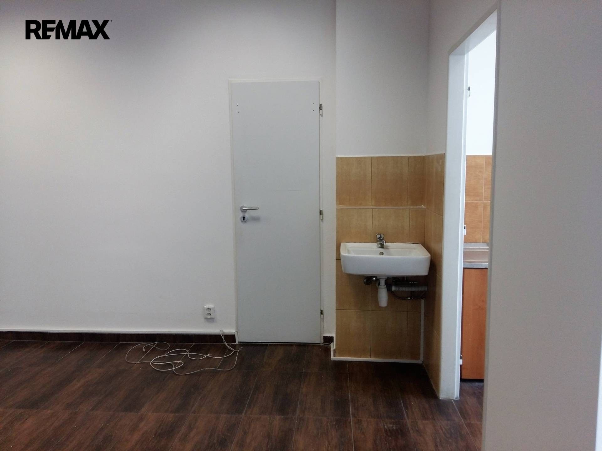 Pronájem obchodní prostory - Kulturní, Rožnov pod Radhoštěm, 86 m² - 5
