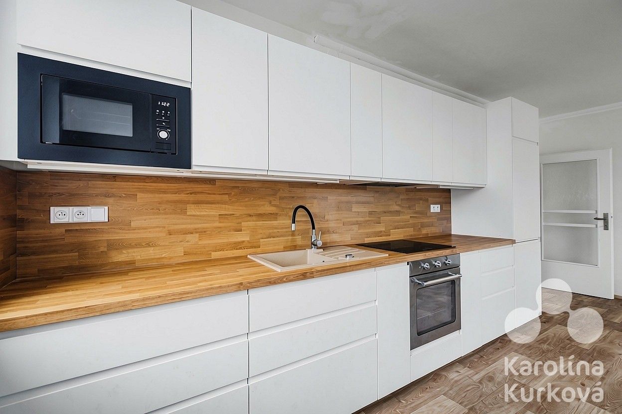 Byt 3+1 · 95 m² · Vírská, Praha 9 - Kyje - 3
