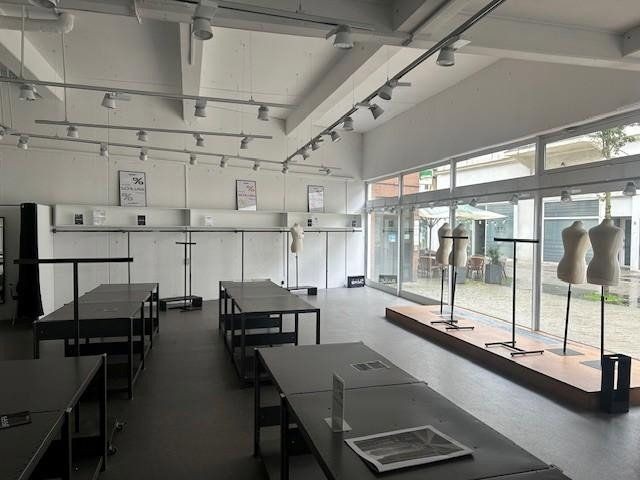 Pronájem obchodní prostory - , Severní Porýní-Vestfálsko, 150 m² - 5