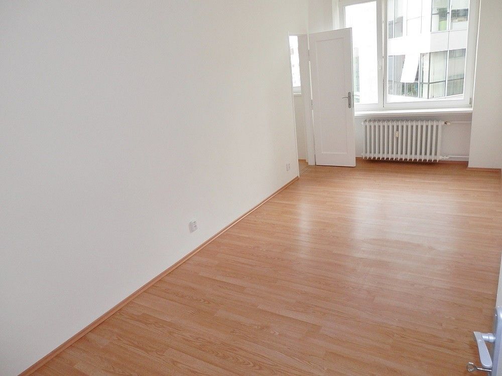 Byt 2+kk · 43 m² · Lomnického, Praha 4 - Nusle - 3