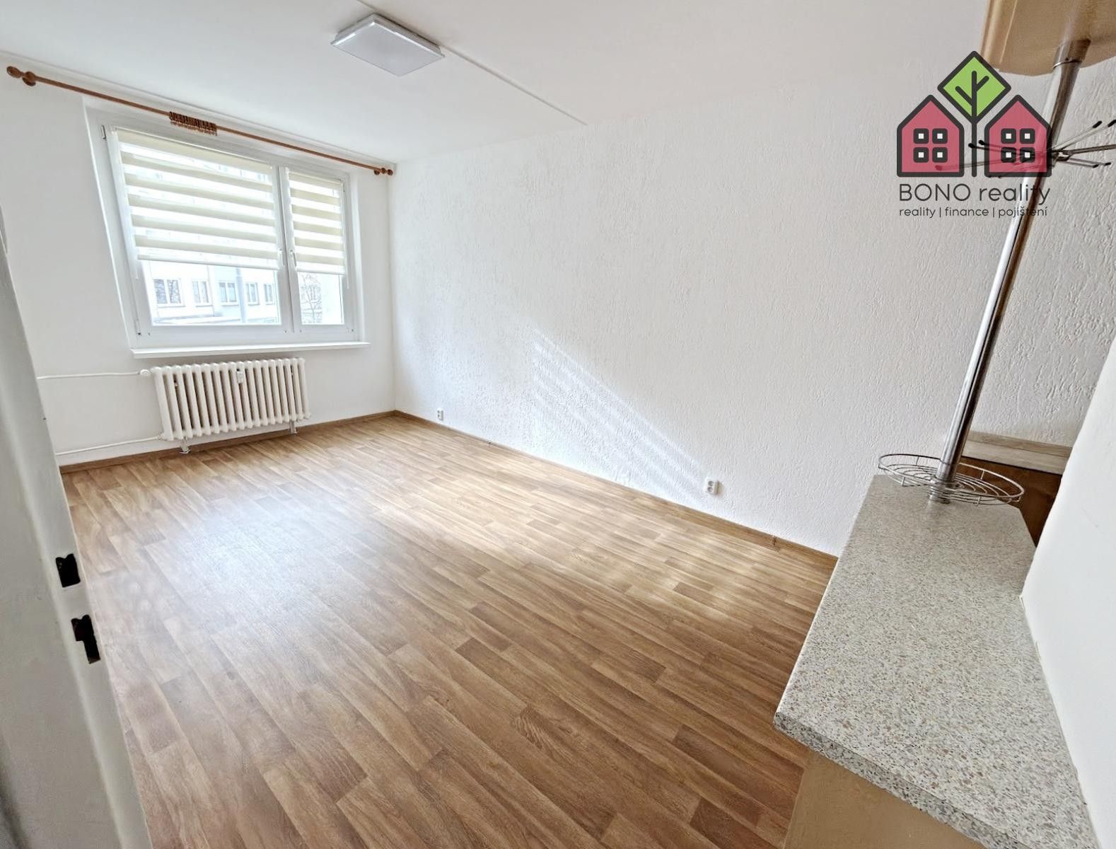 Pronájem byt 2+kk - Doubravická, Teplice, 41 m²