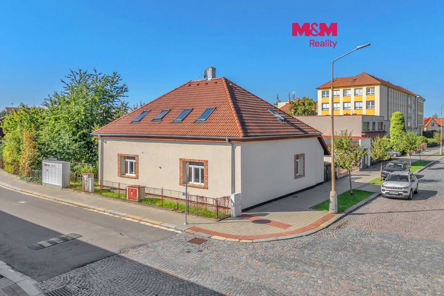 Prodej rodinný dům - Růžičkova, Holice, 150 m² - 1