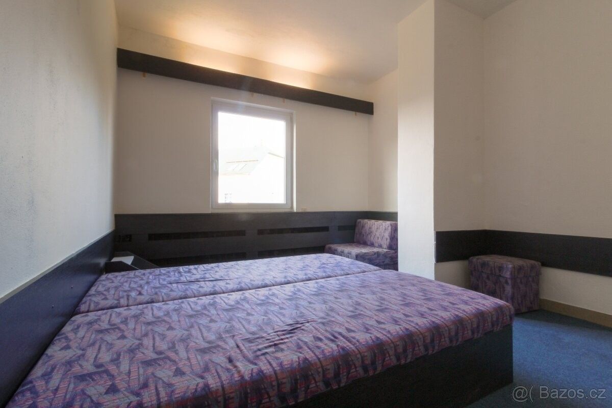 Pronájem byt - Jedovnice, 679 06