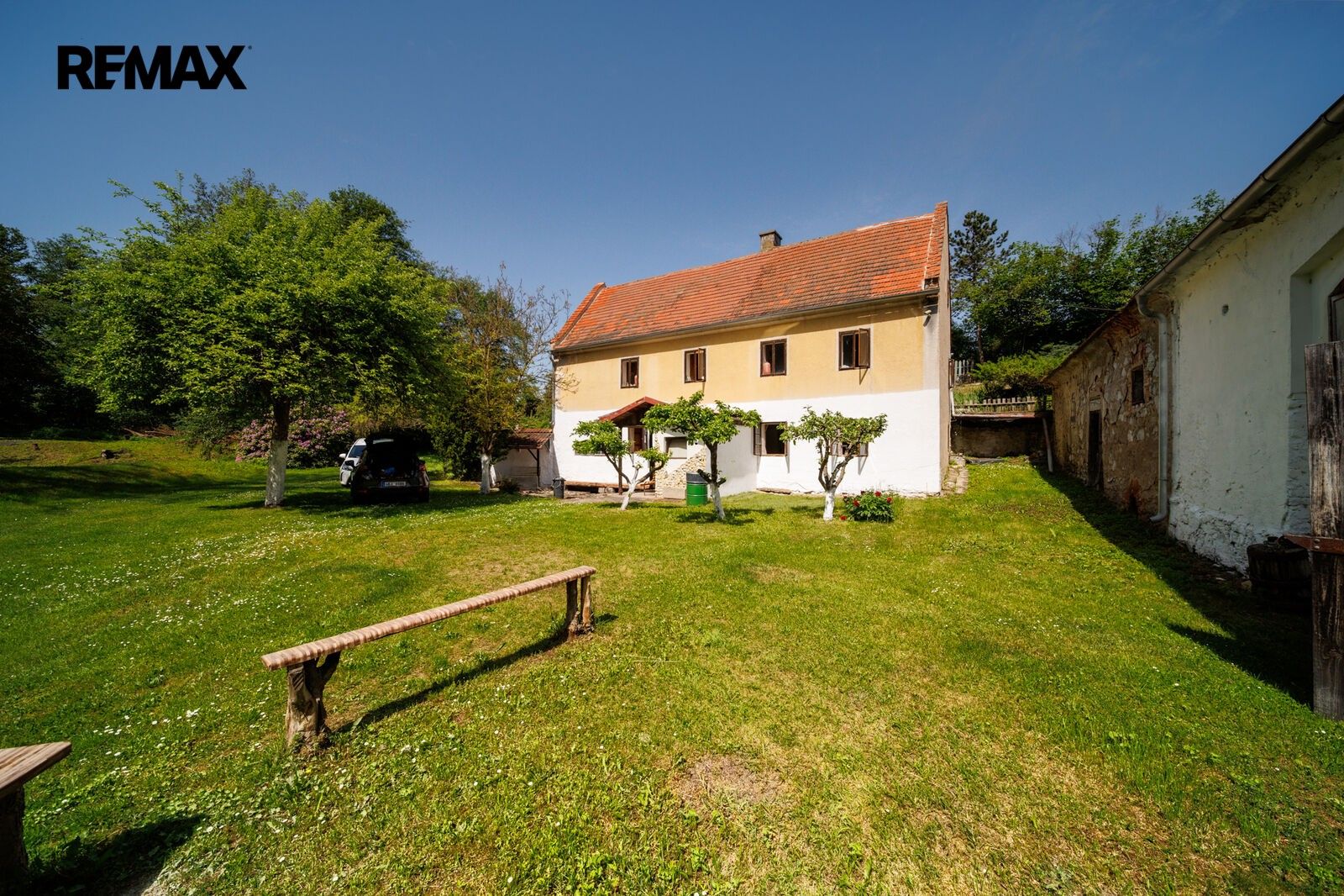 Prodej komerční pozemek - Blatno, 105 830 m² - 2