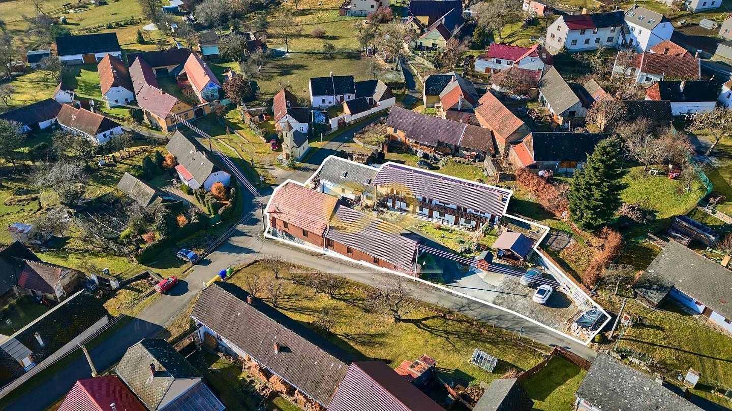 Ubytovací zařízení · 468 m² · Hoslovice, okres Strakonice - 3