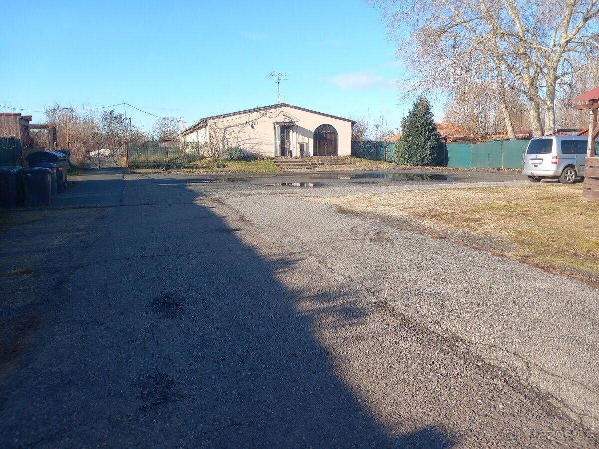 Pozemky pro bydlení, Podivín, 691 45