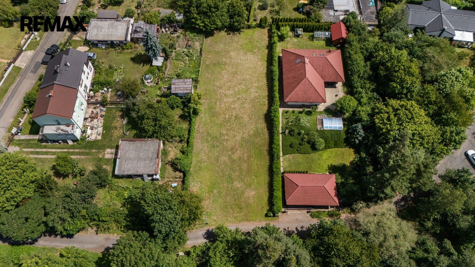 Pozemek pro bydlení · 990 m² · Týnec nad Labem - 3