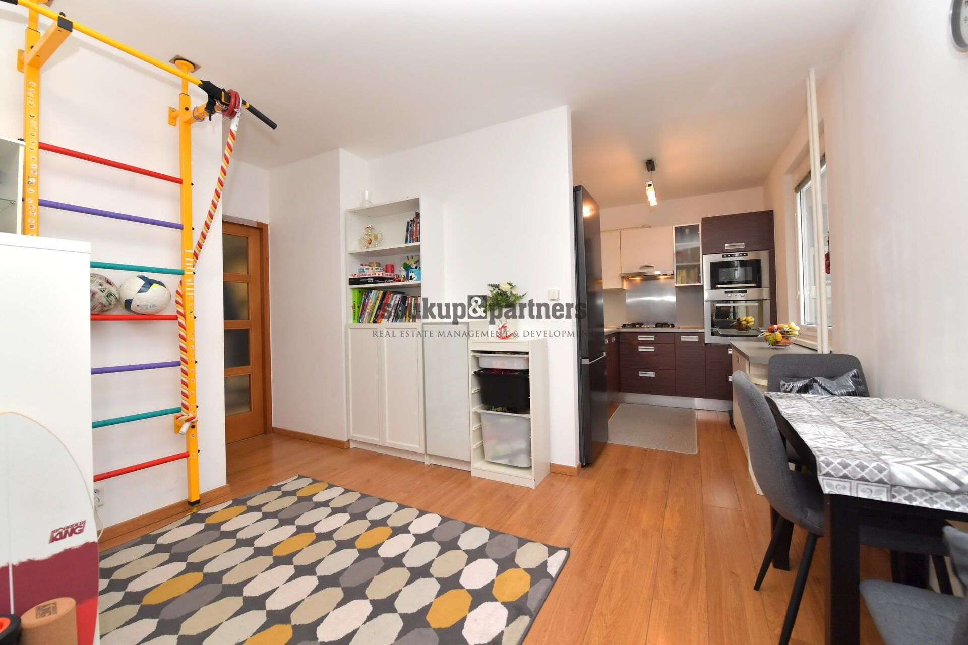 3+kk, Hviezdoslavova, Praha, 63 m²