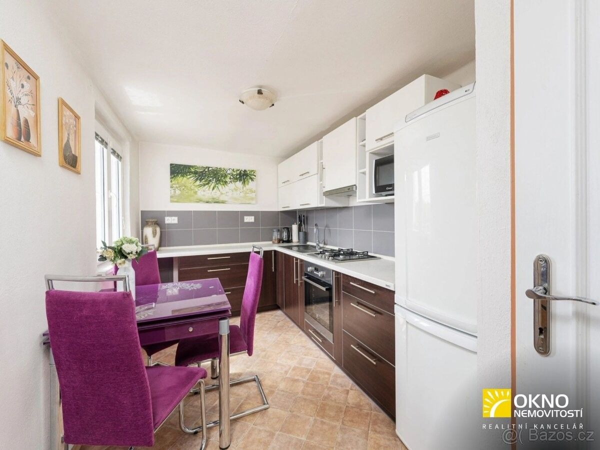 Rodinné domy, Velké Meziříčí, 594 01