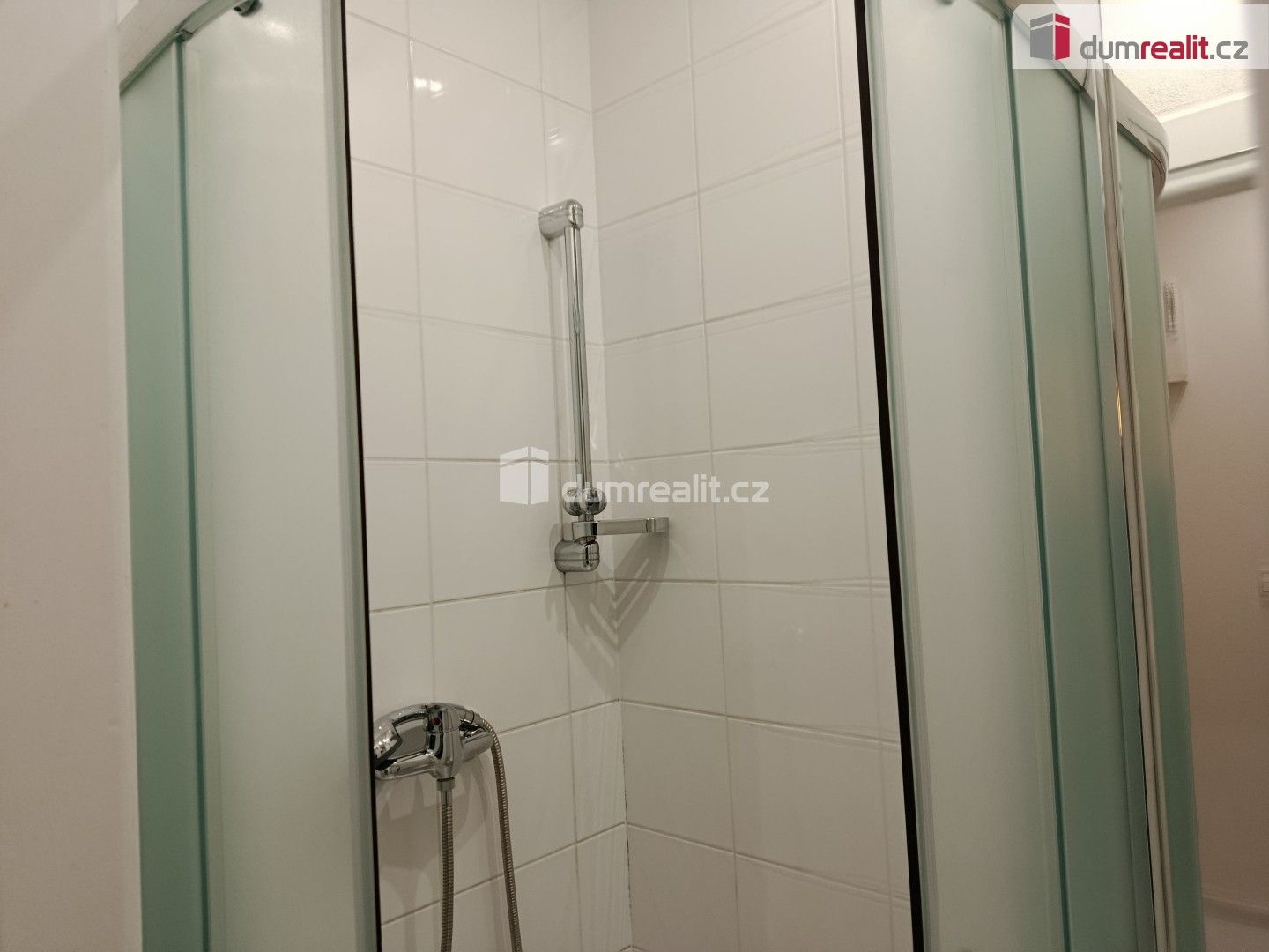 Pronájem byt 1+kk - V předpolí, Praha, 25 m²