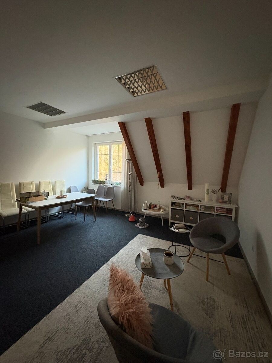 Kanceláře, Kyjov, 697 01