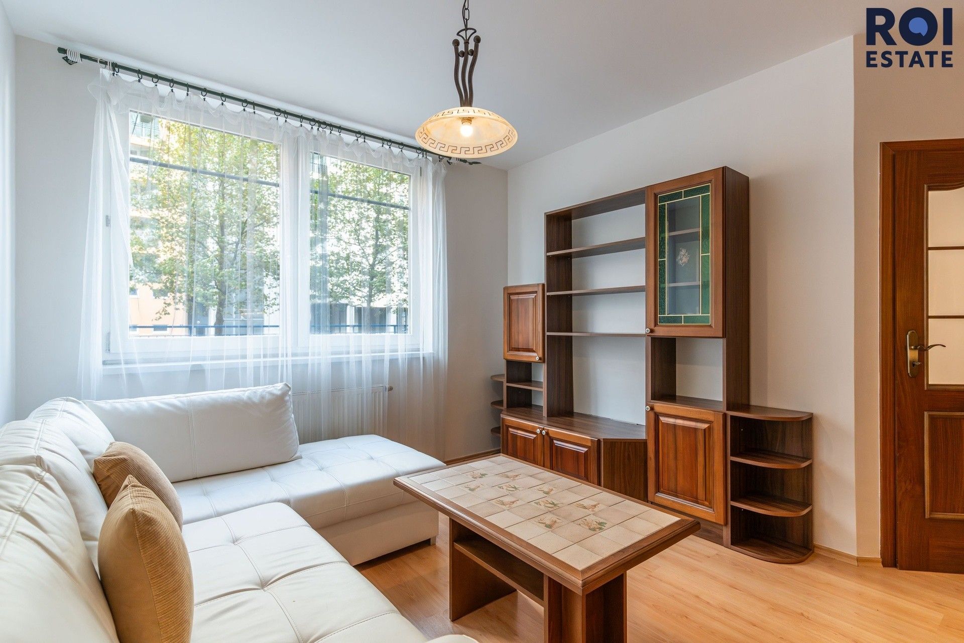 Pronájem byt 2+kk - Hnězdenská, Praha, 44 m² - 2