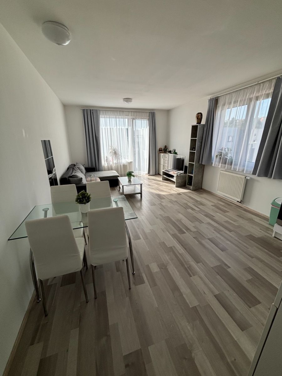 2+kk, Moravcových, Praha - Vysočany, 57 m² - 1