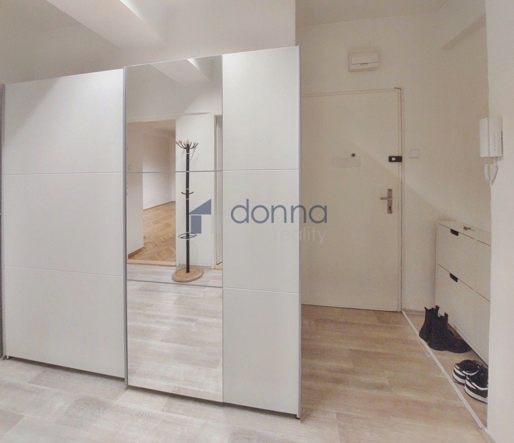 2+kk, Sokolovská, Praha, 62 m²