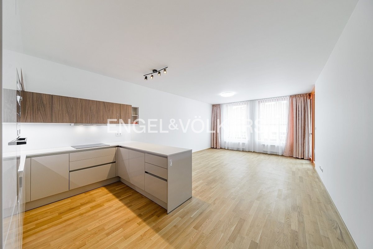 3+kk, Šiklové 3385, Praha Smíchov, 92 m² - 1