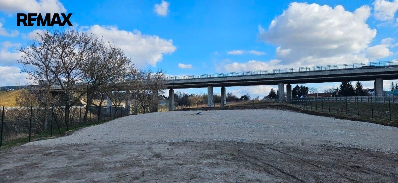 Pozemek · 2 003 m² · Slaný - 4