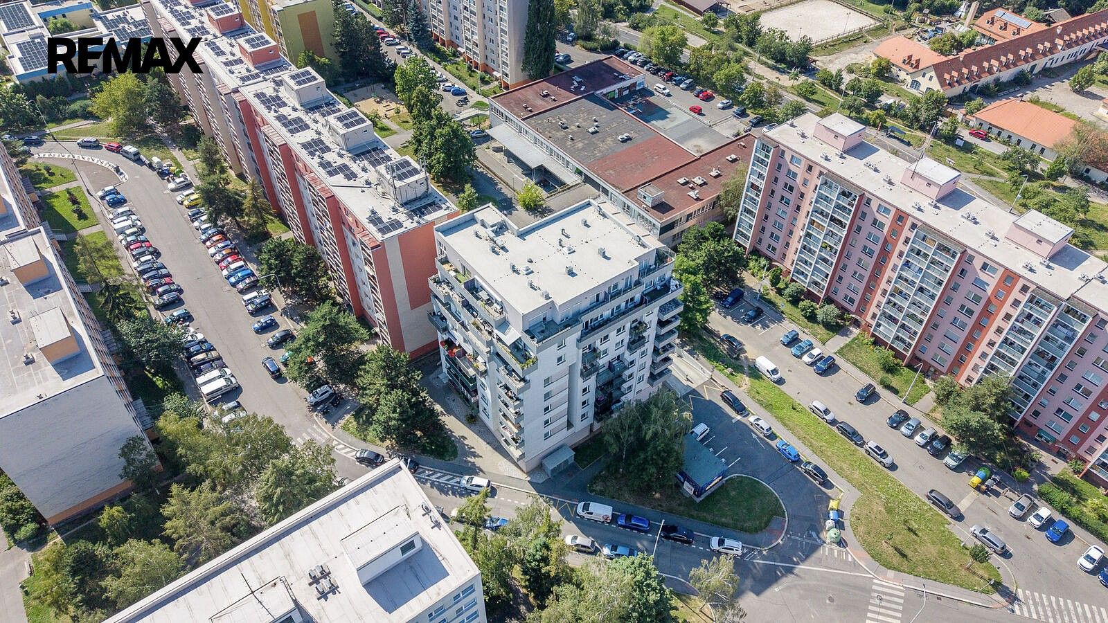 Byt 2+kk · 42 m² · Praha - Hostivař, okres Praha 15, Hlavní město Praha - 3