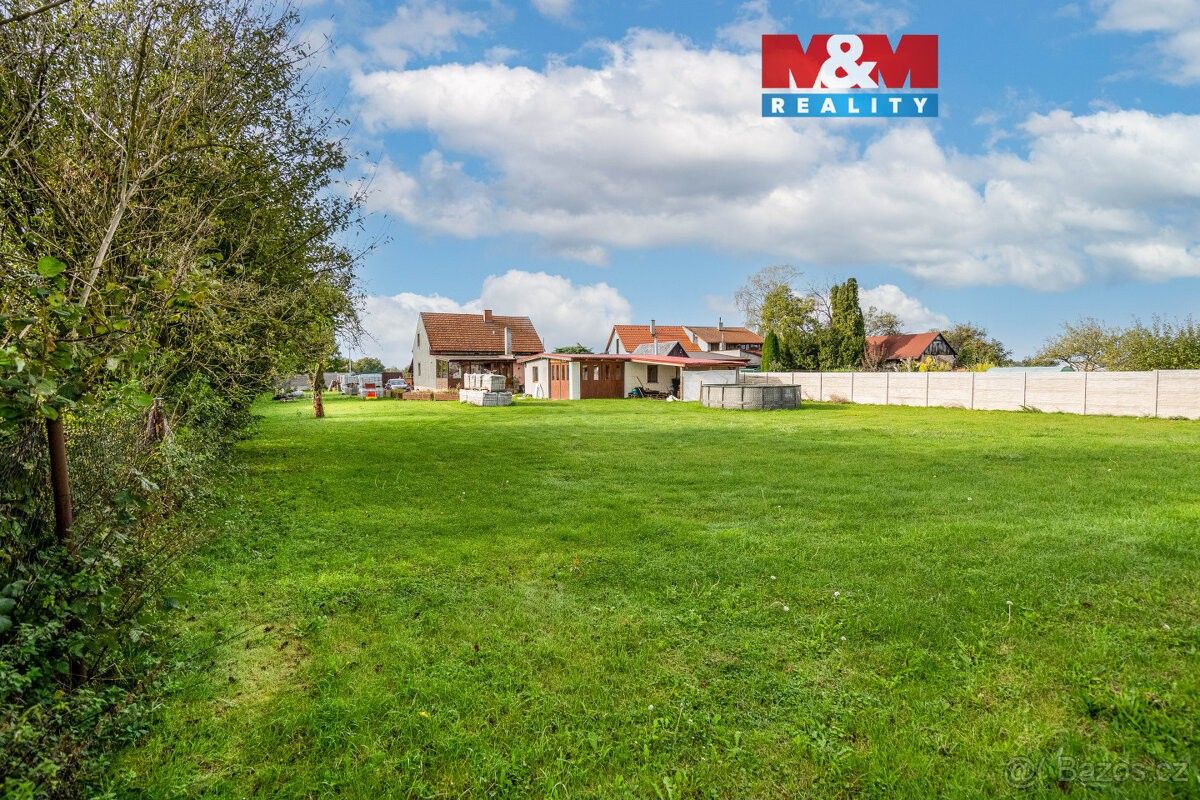 Pozemky pro bydlení, Straky, 289 25