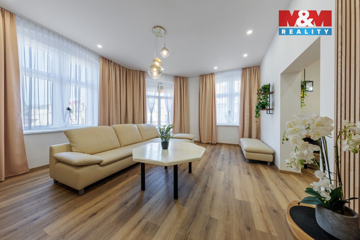 Prodej byt 2+1 - Bělehradská, Karlovy Vary, 96 m²