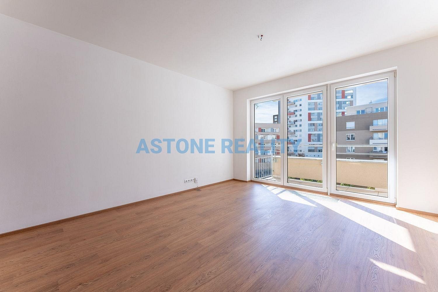 Prodej byt 1+kk - Mantovská, Praha 10 - Horní Měcholupy, 36 m² - 5