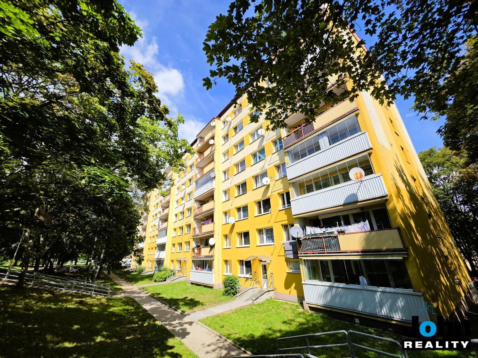 2+kk, F. L. Čelakovského, Most, 40 m² - 1