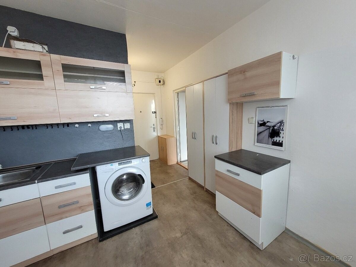 Byty, Bořenovice, 769 01