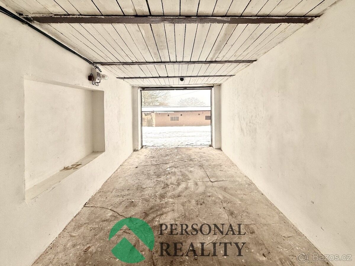 Garáže, Ústí nad Labem, 400 03