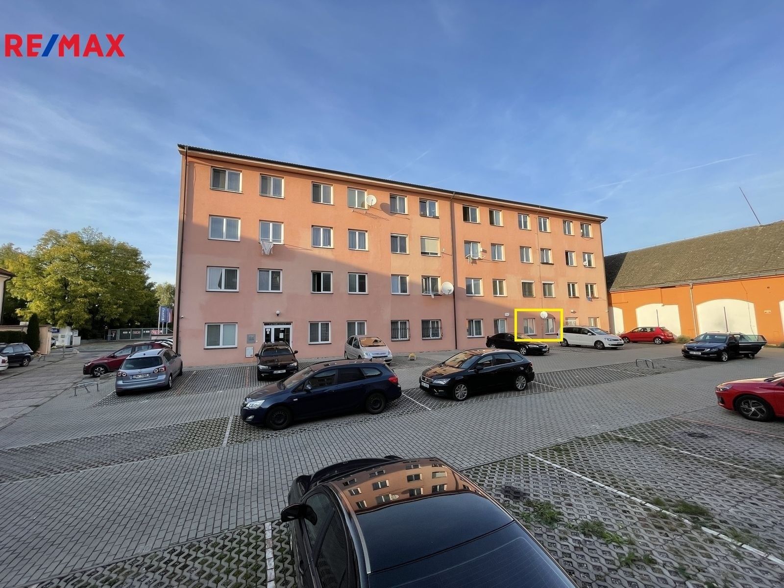 Pronájem byt 2+kk - Komenského 1328, Šestajovice, 56 m²