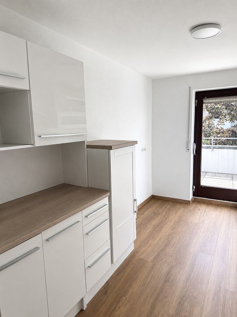 Pronájem byt 4+1 - Bertholdstraße 14, , Bádensko-Württembersko, 156 m² - 5