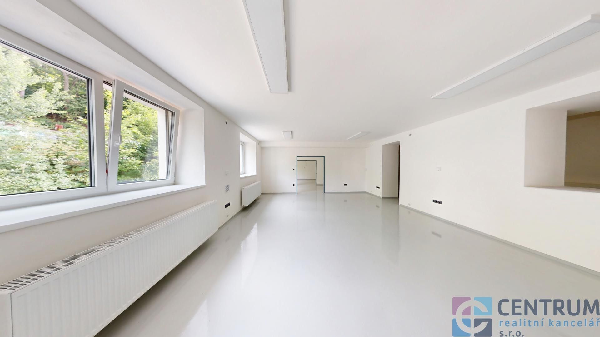 Kanceláře, Jablonec nad Nisou, 350 m² - 1