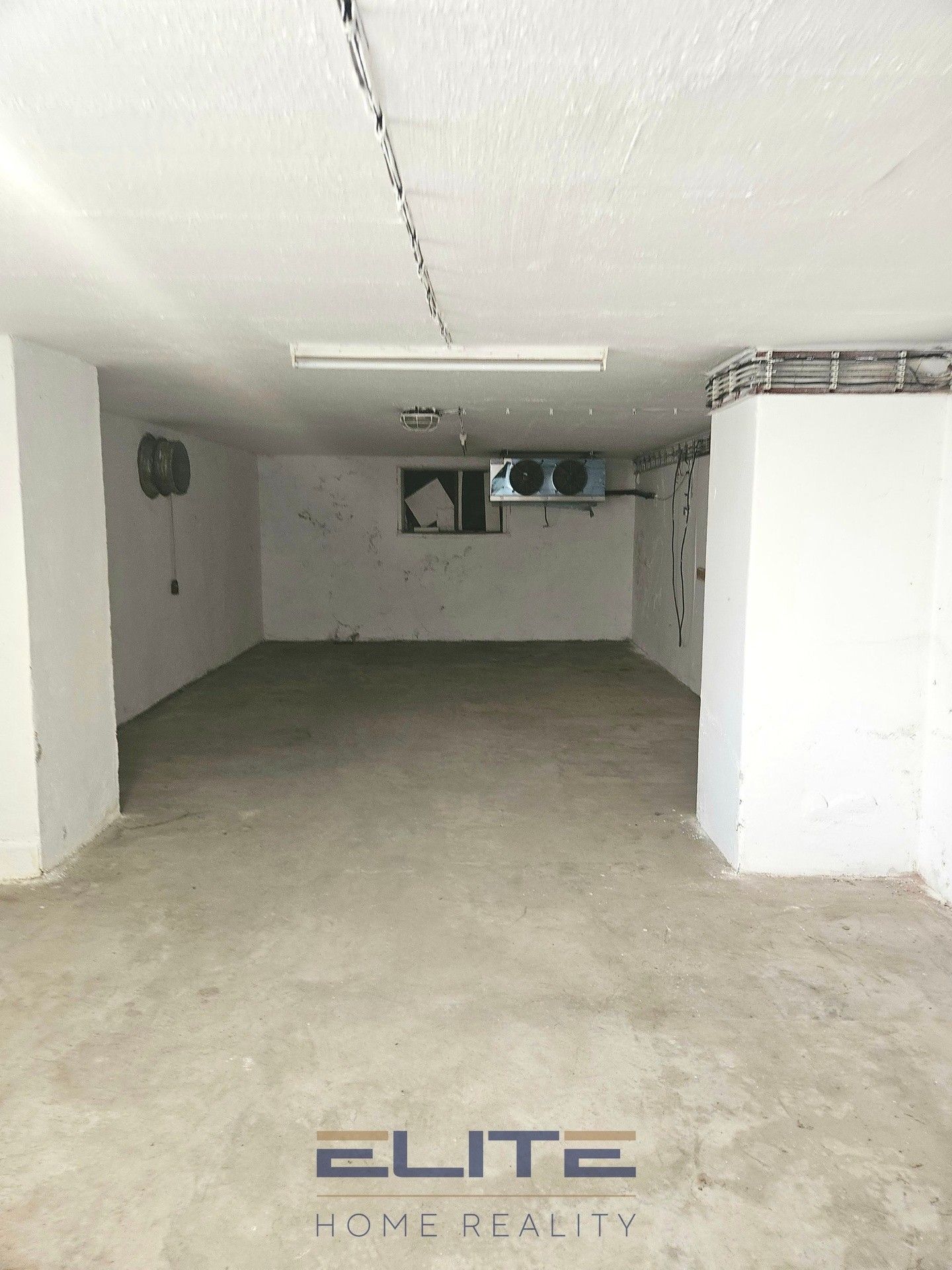 Pronájem obchodní prostory - Krátká, Turnov, 300 m²